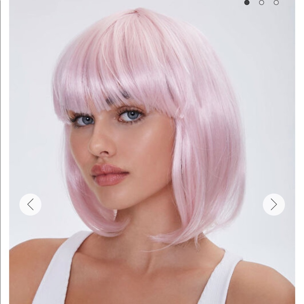 Never used shoulder length bob with bands